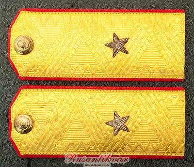 погоны-генерал-майора-1943-г-аверс.jpg