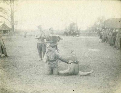 1918. Танец донских казаков «Казачок».jpg