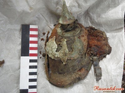 7. Пикинхельм - головной убор немецкого солдата.JPG
