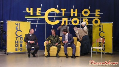 8.На съемках передачи местного ТВ - Иса Сардалов, Антон Карпов, Абдул Алаудинов.jpg