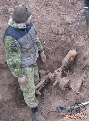 9.Фрагмент коленвала и поршневой группы двигателя..jpg