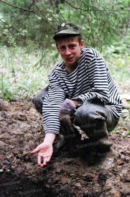 5. Найден медальон.JPG