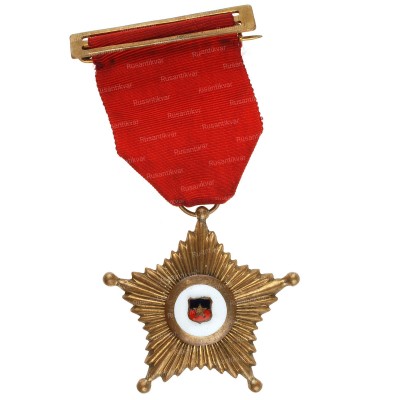 Чили-милитар-за-службу1-ав.jpg