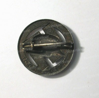 8a.jpg