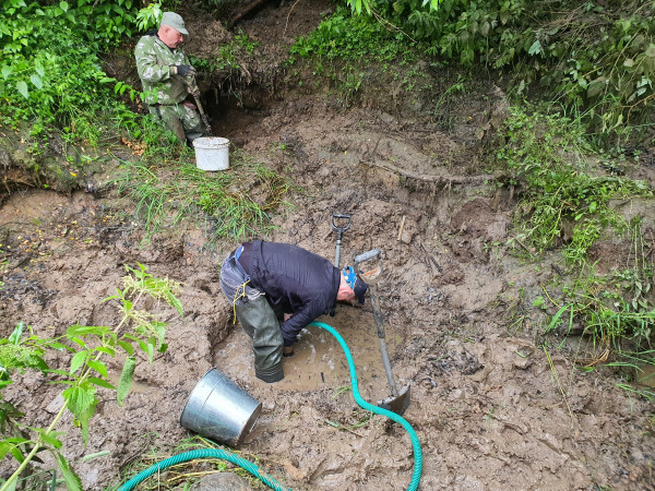 3.Определиться с границами ямы получилось далеко не сразу..jpg