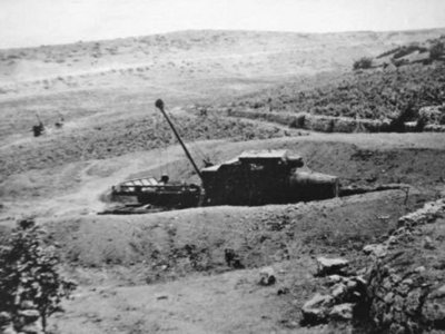 Sevastopol_Thor_1942_01[1].jpg
