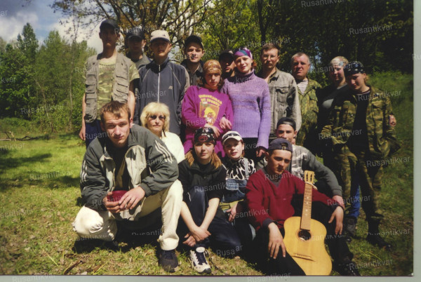 Коллектив ВПК Поиск во время похода по местам боевой славы.jpg