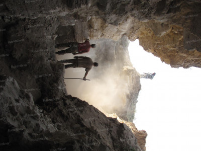 Клубы пыли как бы дополняли невыносимую пытку жарой....JPG