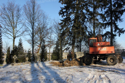 12.Без помощи тяжелой техники не обойтись - наш друг экскаватор.jpg