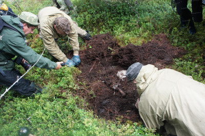 7.Обнаружены незахороненные останки еще одного партизана.JPG