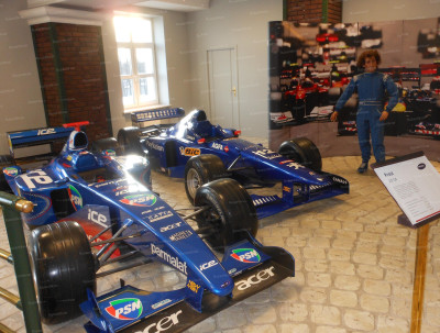 3.Гоночный автомобиль Формулы-1 команды Прост Гран-при.JPG