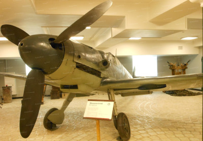 9.Мессершмитт Bf 109 G-6.JPG