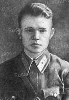 3. Старший лейтенант Маслов..jpg