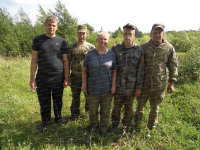 1.Участники экспедиции по поиску шестого сапёра в подкопе..JPG