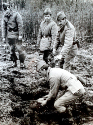17. Сапёры на Вахте в Витебском р-не 1990-е гг..jpg