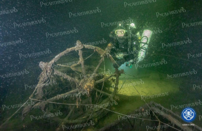12. =Атис Кронвальдс= - кормовой штурвал.jpg