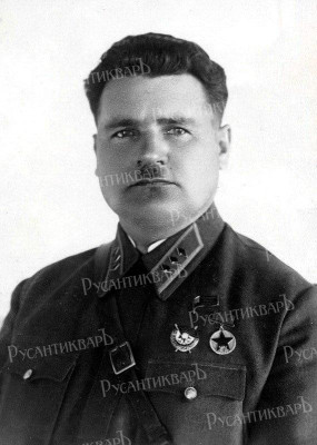 1. Командующий 56 отдельной армией - Ф.Н. Ремезов.jpg