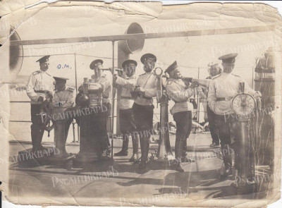 Выпуск 1914г, отмечен Зверев Орест Михайлович.jpg