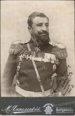 Иван Юрьевич Попович-Липовац командир черногорских добровольцев.jpg