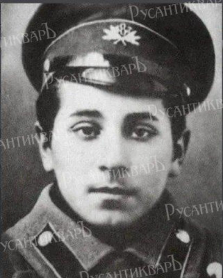Гимназист Михаил Зощенко.1911год..jpg