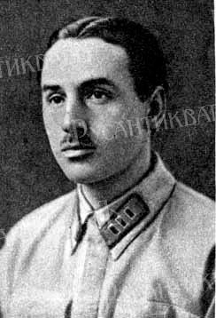 Алексей Антонов в 1926 году.jpg