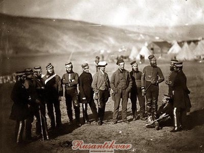 officers-Burton-Major-the 5DG.jpg
