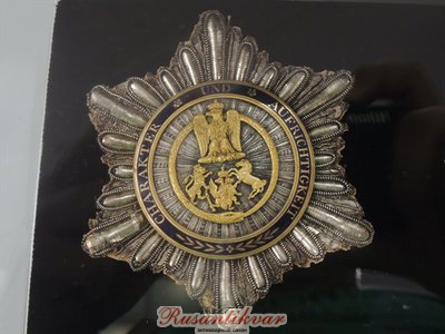 B370EA94[1].jpg