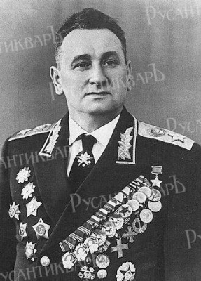 Маршал СССР Андрей Гречко.jpg