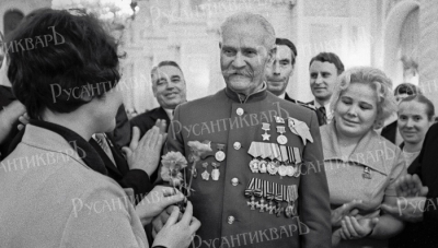 Герой Советского Союза и Полный Георгиевский кавалер Констанитин Иосифович Недорубов.png