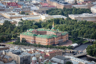 Михайловский замок.jpg