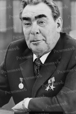 Брежнев Л.И..jpg