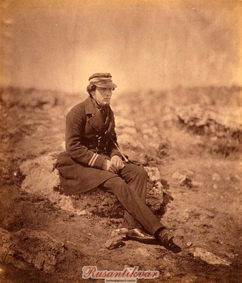Commander Maxse, seated on a rock. LC-USZC4-9285.jpg