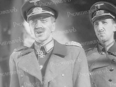 Секретарь райкома (1942).jpg
