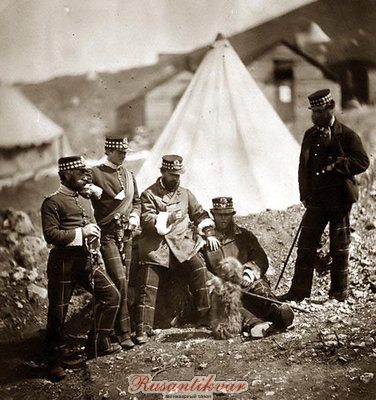 Highlanders-Officers-71st-the-001.jpg